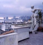 "Dioxippe", Stahlrohr, Draht, Kleister, Papier, Lack, 240 x 100 x 80cm